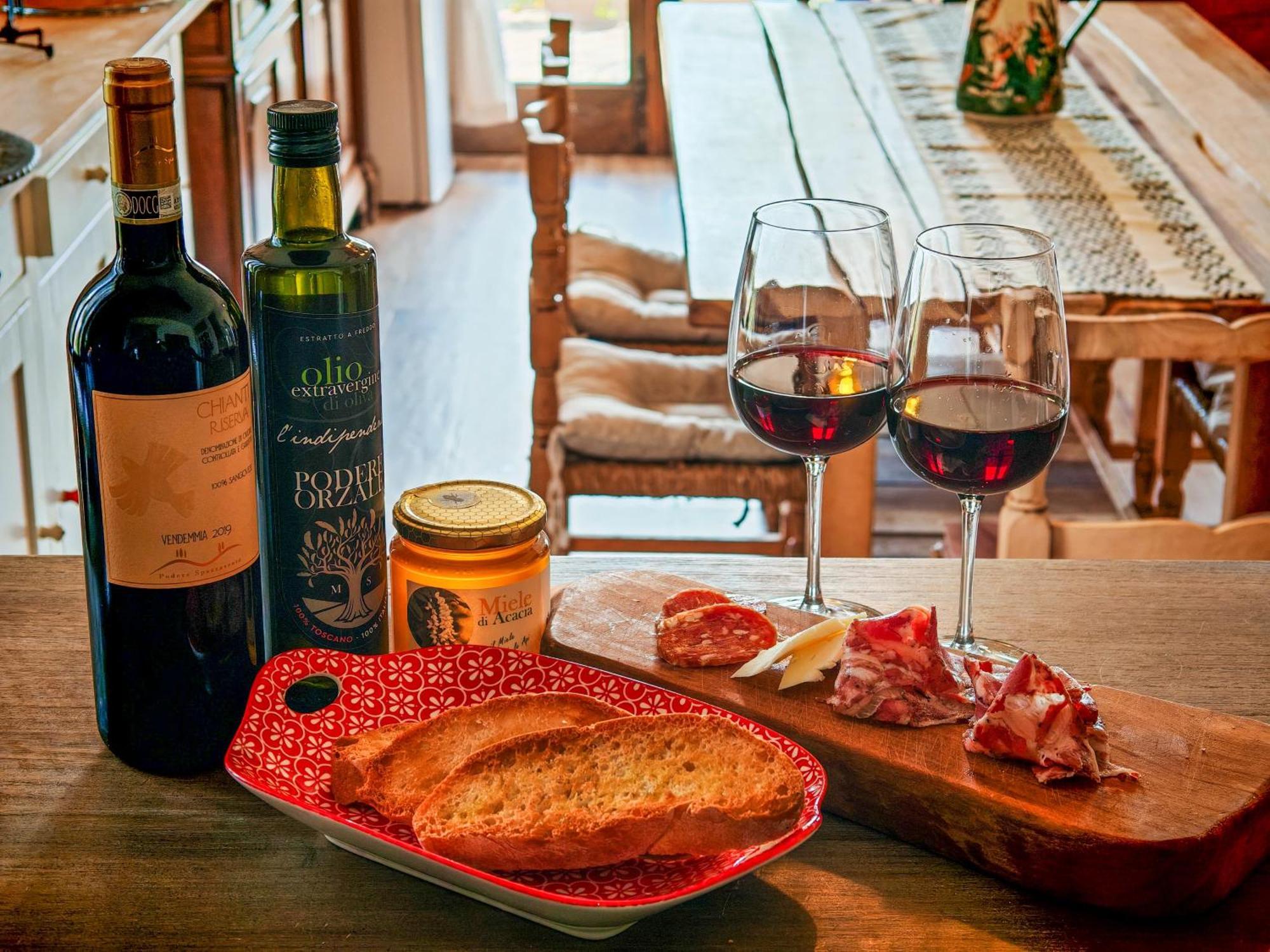 Podere Orzale Agri Hospitality Usigliano Ngoại thất bức ảnh